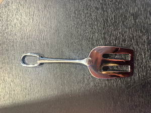 Hermes Attelage silver pie/cake server silver plarted metal saddle key inspired multi-horse horsebit detailing