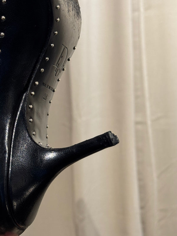Christian Dior Vintage John Galliano Era Black Leather Studded Lace-Up Pumps Pointed Toe Stiletto Heels Silver Tone Eyelets EU 38