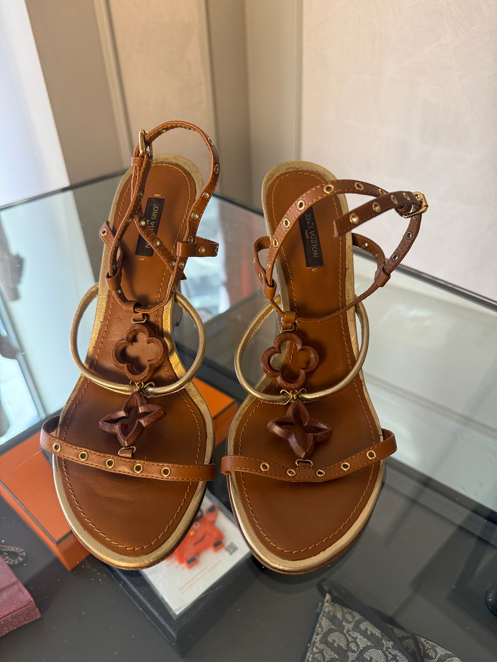 Louis Vuitton Wood Motif Logo Strappy Platform Wedge Sandal Studded Gold vintage EU 40.5