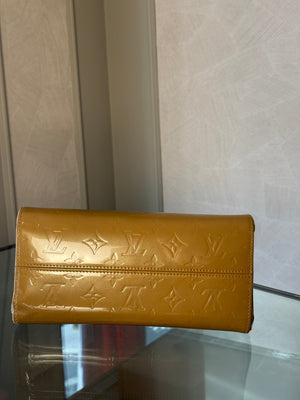 Louis Vuitton Monogram Cream Vernis Maple Drive Top Handle Bag Embossed LV Patent Leather Vintage