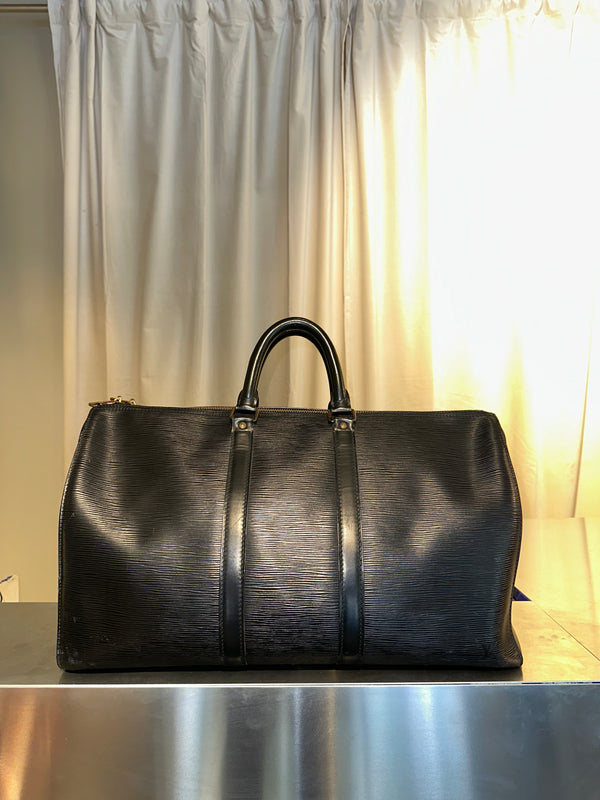 Louis Vuitton Black Epi Leather Keepall 50 Bandouliere Duffle Travel Bag Gold Hardware