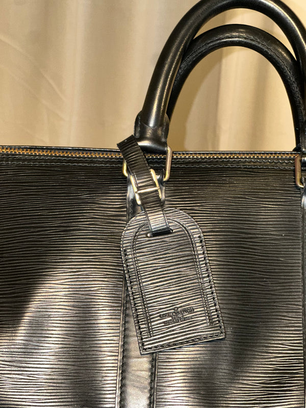 Louis Vuitton Black Epi Leather Keepall 50 Bandouliere Duffle Travel Bag Gold Hardware