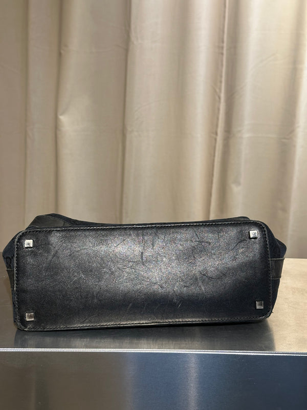 Gucci Vintage 1999 2002 GG Monogram Shoulder Bag Black Canvas Leather Trim Silver Tone Hardware