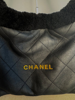 Chanel 2023 Shearling Trim Quilted Small 22 Lambskin Hobo Bag Black Gold Leather CC Coco Mark Chain Strap