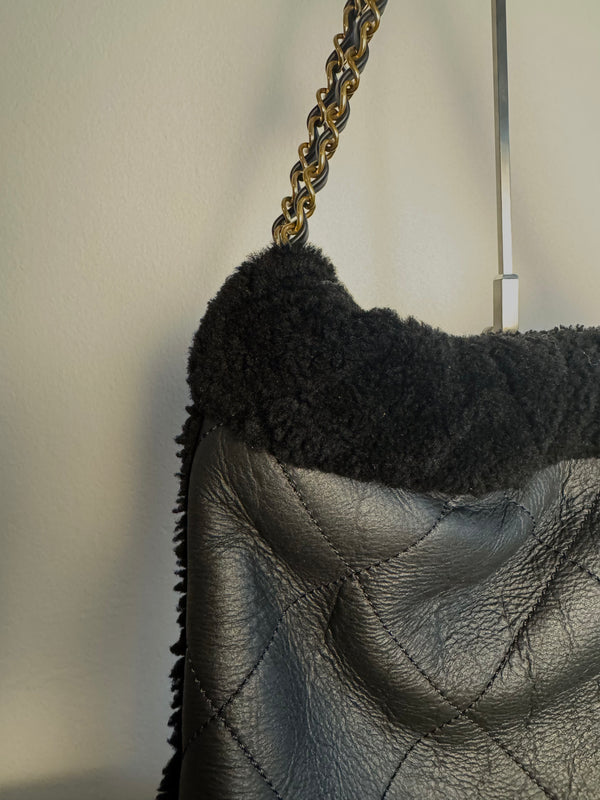 Chanel 2023 Shearling Trim Quilted Small 22 Lambskin Hobo Bag Black Gold Leather CC Coco Mark Chain Strap