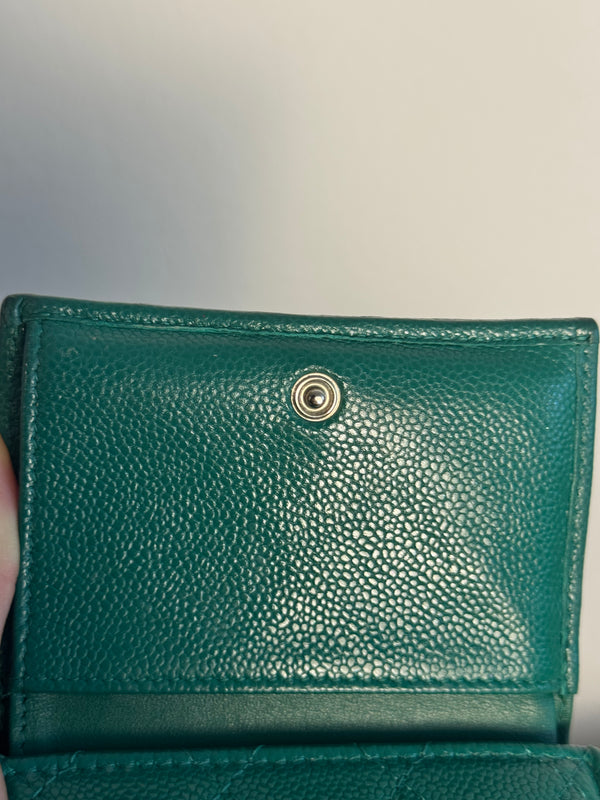 Chanel Purse Emerald Green Quilted Caviar Leather Classic Flap Card Holder CC Coco Mark Trifold with Gold Hardware