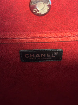 Chanel Black Chocolate Bar Quilted Patent Perspex Handle Clutch 2002/2003 Karl Lagerfeld CC Coco Mark Square Purse Black Monochrome