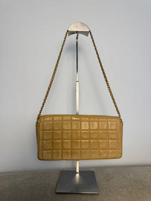 Chanel Vintage CC cocomark East West Chocolate Bar Flap Bag Beige Cream Leather Lambskin 24K Gold Hardware Karl Lagerfeld Shoulder Bag