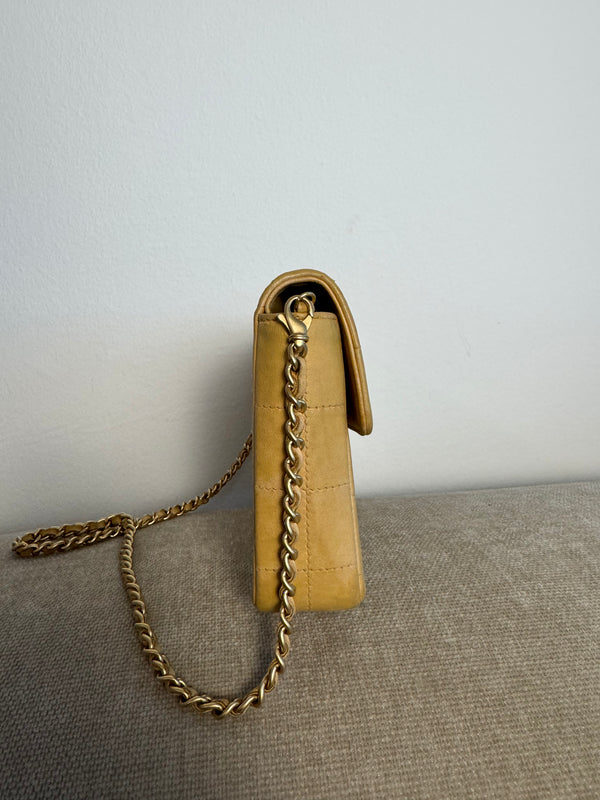 Chanel Vintage CC cocomark East West Chocolate Bar Flap Bag Beige Cream Leather Lambskin 24K Gold Hardware Karl Lagerfeld Shoulder Bag