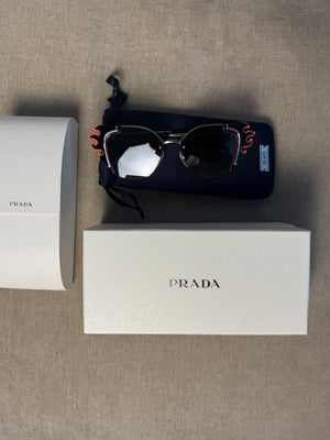 Prada F/W2018 Hot Rod Flame Runway Campaign Collection Oversize Cat Eye Sunglasses Black Orange Gradient PR59V864 -YZ