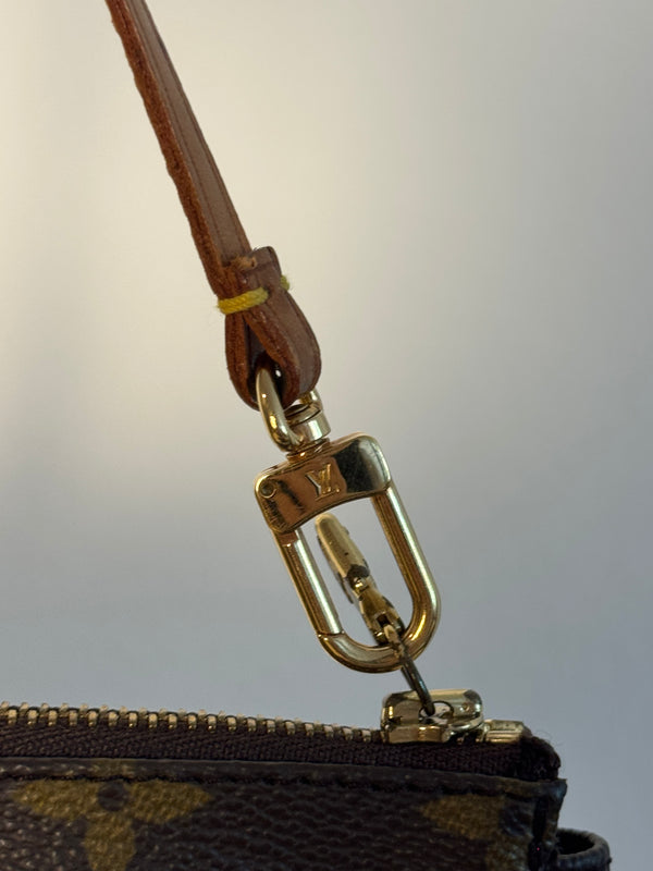 Louis Vuitton Vintage Pochette Accessoires Shoulder Bag Leather Monogram Iconic Classic LV Brown