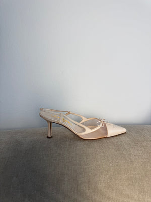 Chanel Vintage 2005 Karl Lagerfeld Vintage Ivory Mesh Slingback 35.5 Kitten Heels bow ballerina detail CC coco mark