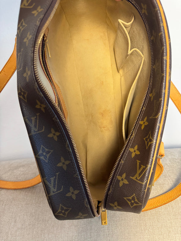 Louis Vuitton Monogram Cite GM shoulder Bag Vintage Classic Style Chic bowler bag brown leather handles