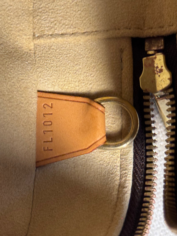 Louis Vuitton Monogram Cite GM shoulder Bag Vintage Classic Style Chic bowler bag brown leather handles