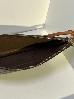 LV STEPHEN SPROUSE POCHETTE