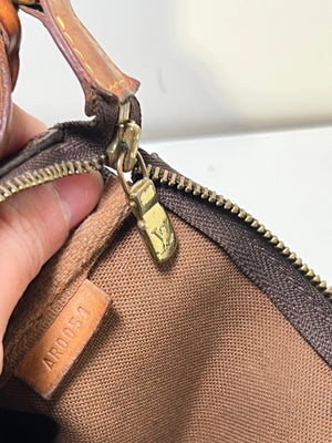 LV STEPHEN SPROUSE POCHETTE