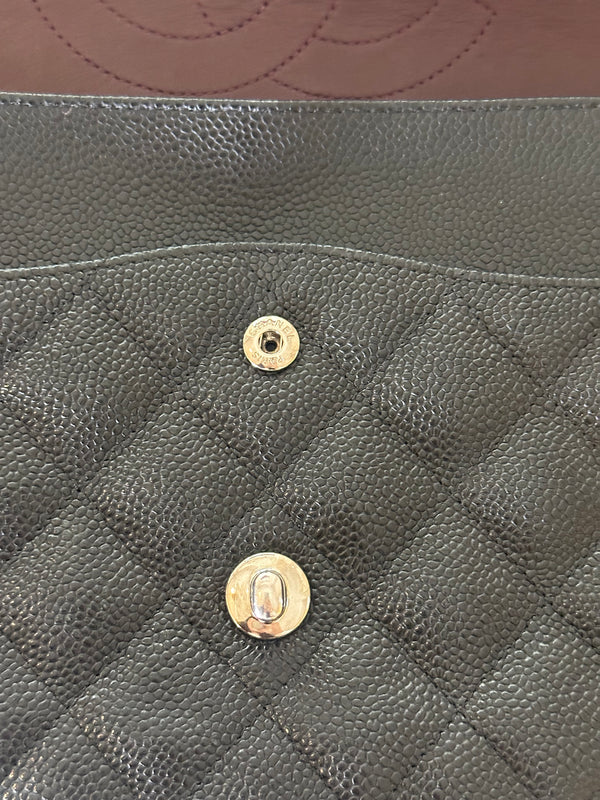 CHANEL JUMBO FLAP