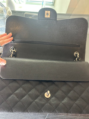 CHANEL JUMBO FLAP