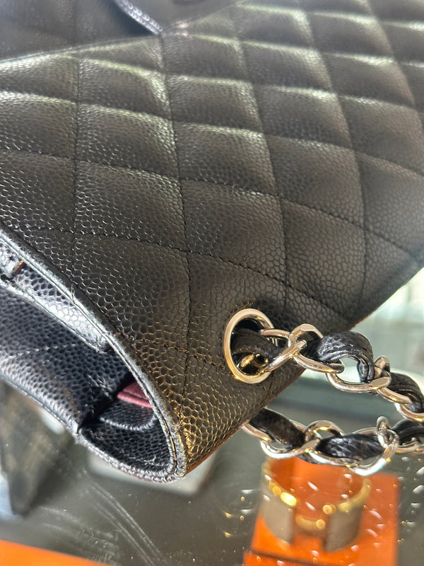 CHANEL JUMBO FLAP