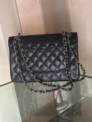 CHANEL JUMBO FLAP