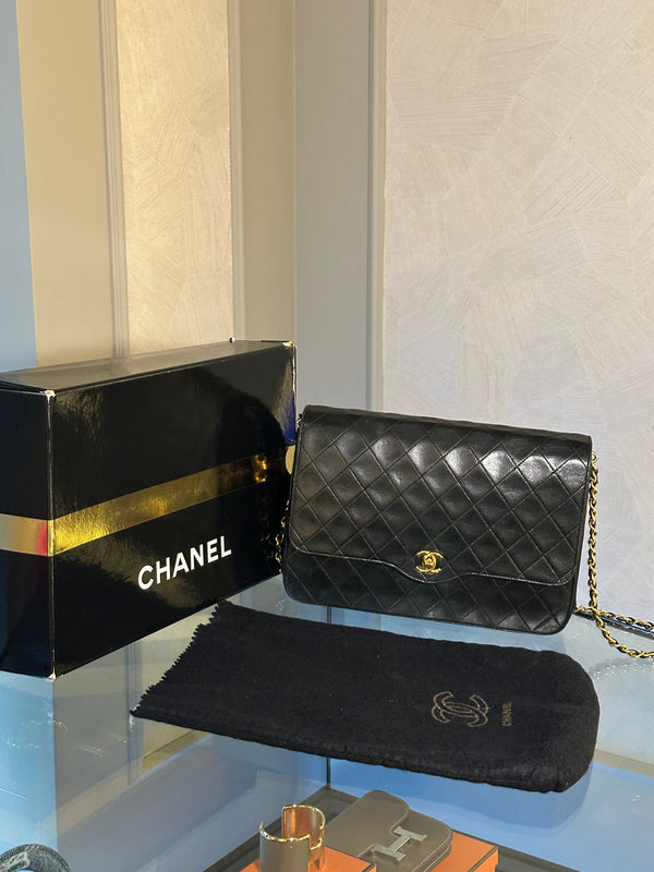 CHANEL VINTAGE SINGLE FLAP