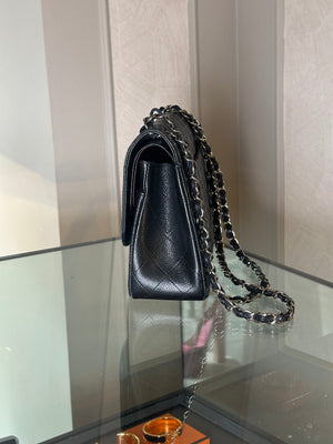 CHANEL JUMBO FLAP