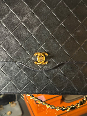 CHANEL VINTAGE SINGLE FLAP