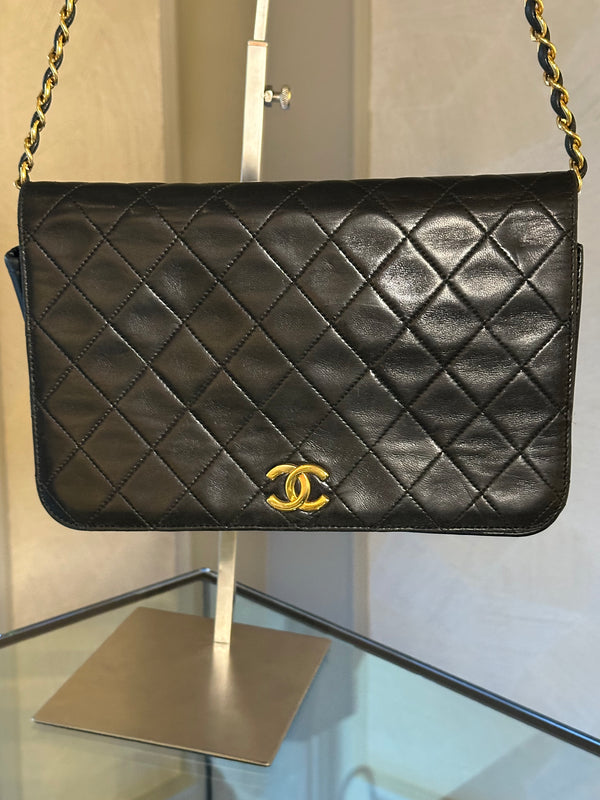 CHANEL SINGLE FLAP BAG