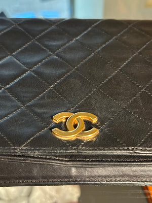 CHANEL SINGLE FLAP BAG