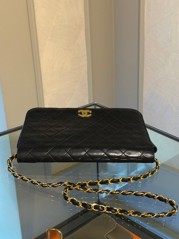 CHANEL SINGLE FLAP BAG