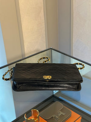 CHANEL SINGLE FLAP BAG