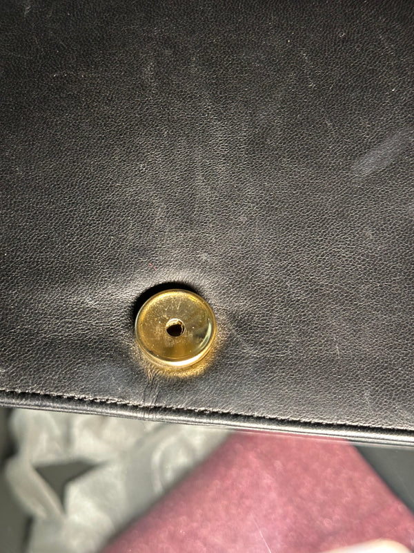 CHANEL SINGLE FLAP BAG