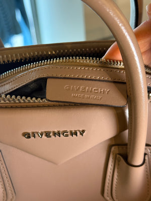 GIVENCHY ANTIGONE
