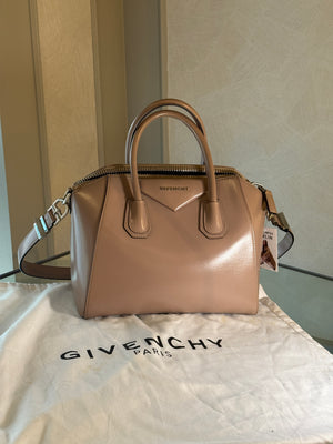 GIVENCHY ANTIGONE