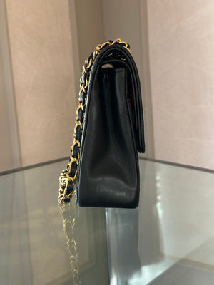 CHANEL MEDIUM FLAP - 1986 - 1988