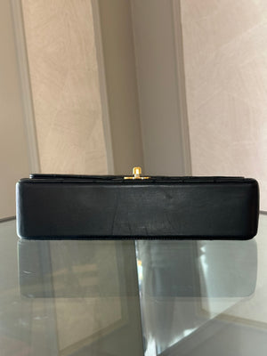 CHANEL MEDIUM FLAP - 1986 - 1988