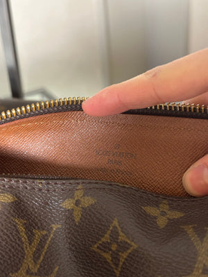 LOUIS VUITTON PAPILLON