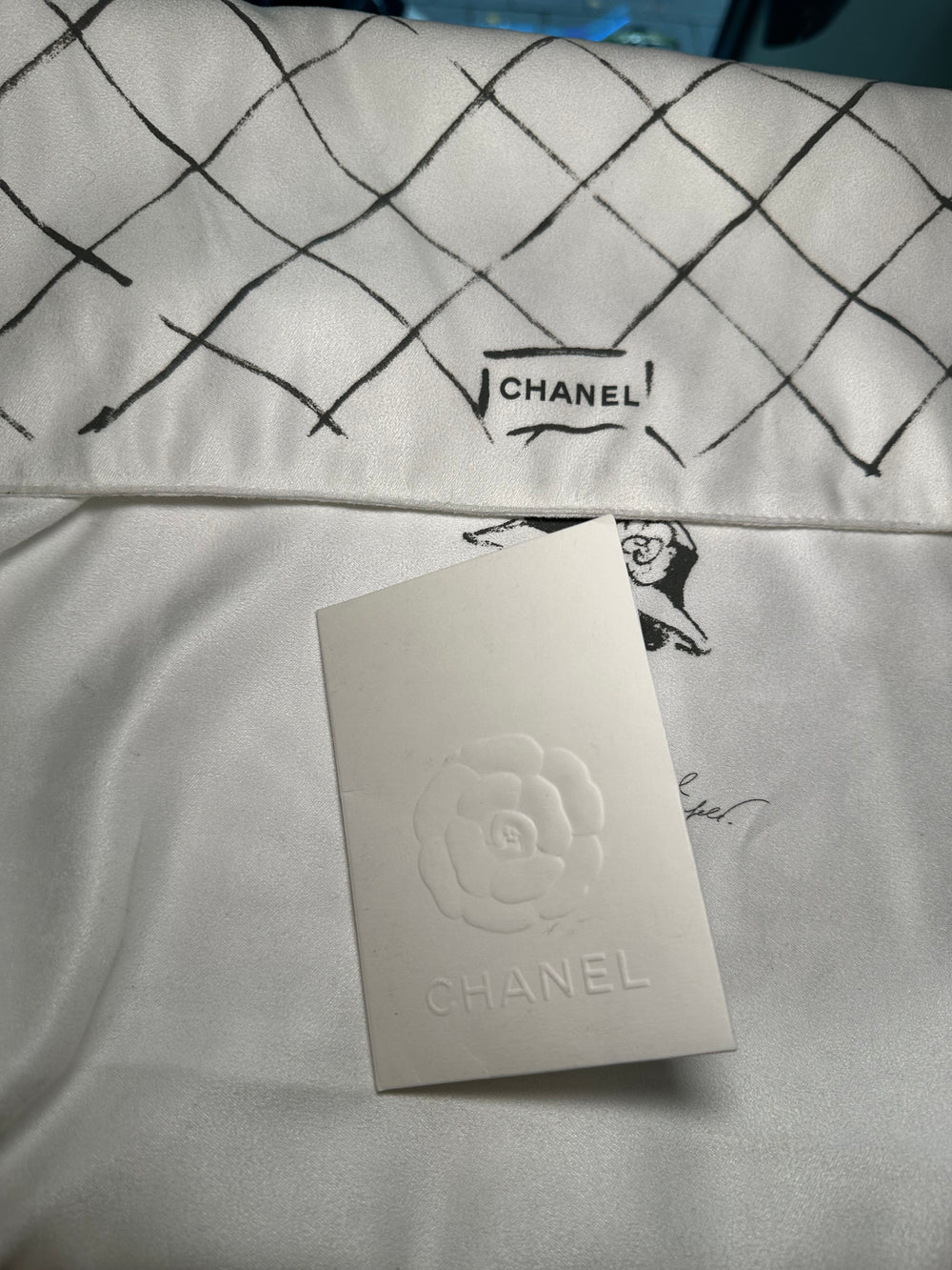 CHANEL "SO BLACK" FLAP