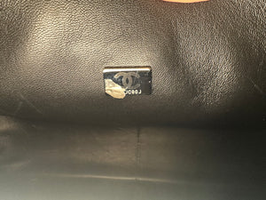 CHANEL "SO BLACK" FLAP