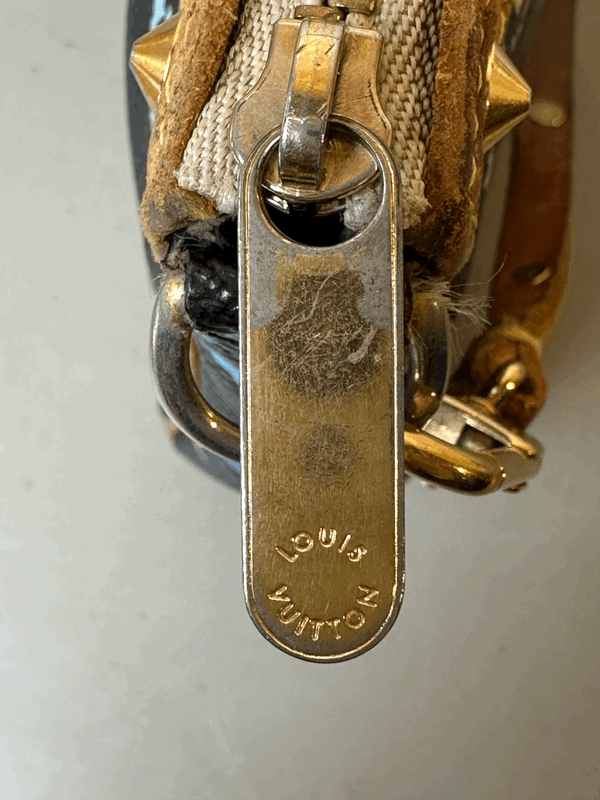 LV x MURAKAMI POCHETTE