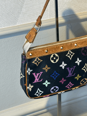 LV x MURAKAMI POCHETTE