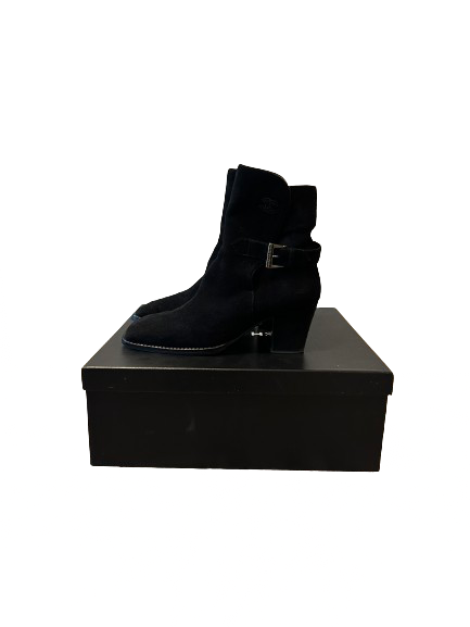 CHANEL BOOTS SIZE 36