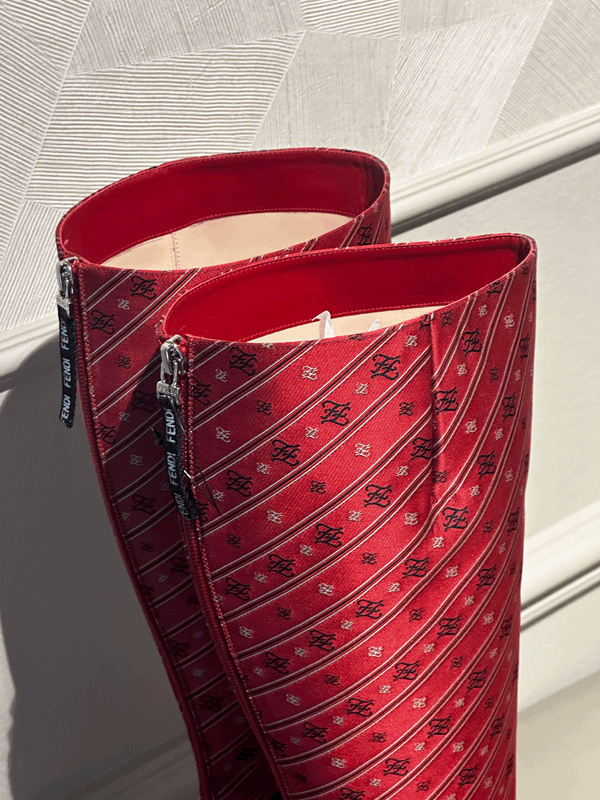 FENDI SHOES - SIZE 40