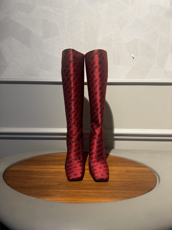 FENDI SHOES - SIZE 40