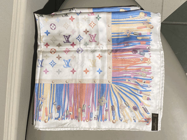 LOUIS VUITTON SCARF